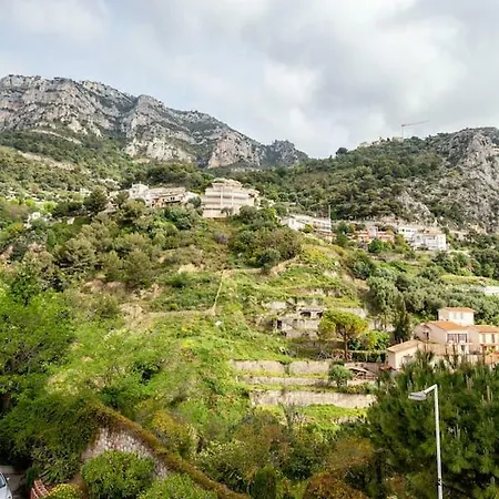 2 Pieces Frontiere Monaco Apartment